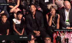 Will Smith és családja reakciója mikor meglátták Miley Cyrus ruhakölteményét a VMA estéjén.