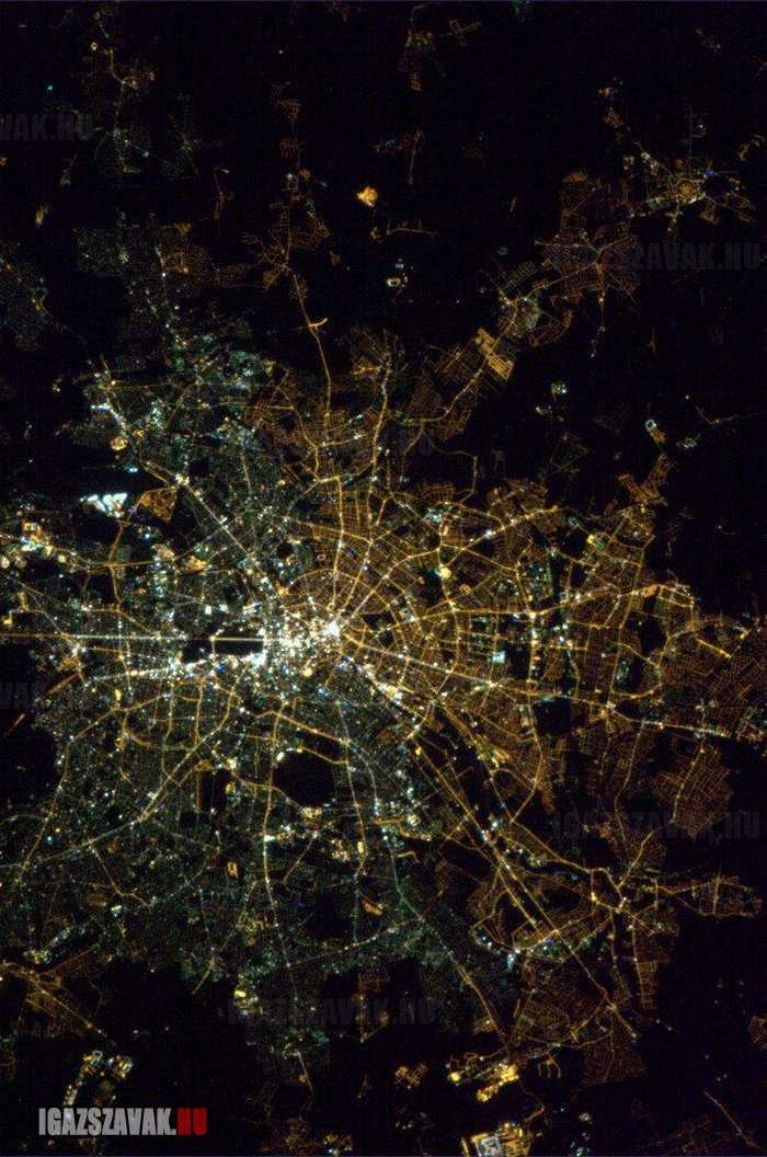 a nap képe berlin az űrből