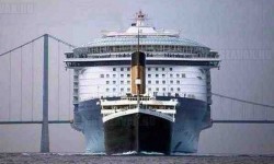 Titanic vs Allure of the Seas luxushajó